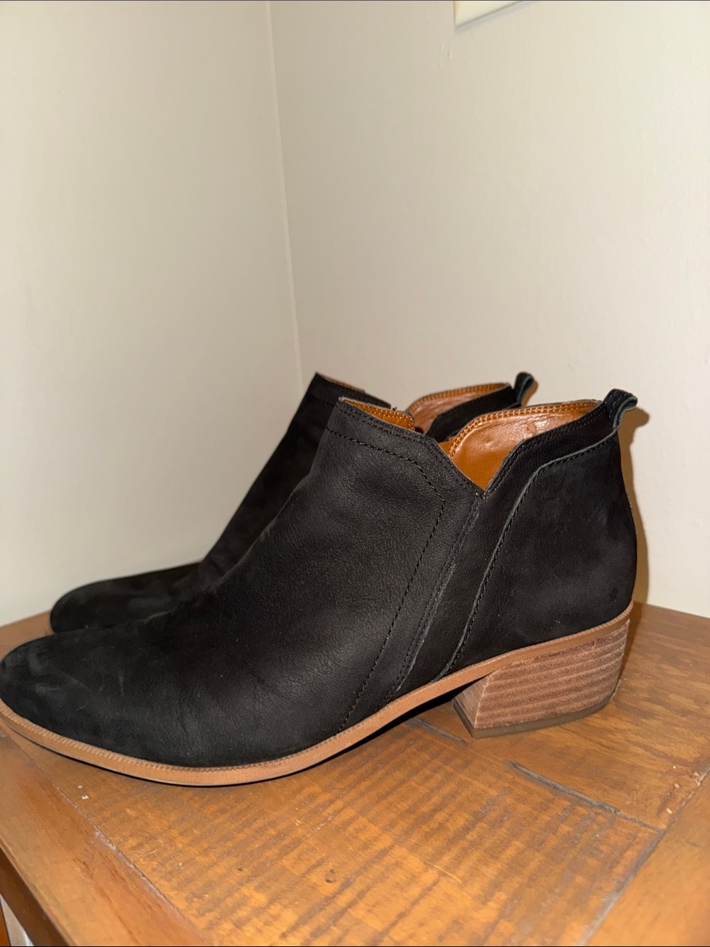 Women’s Franco Sarto Black Leather Ankle Booties - 10 M